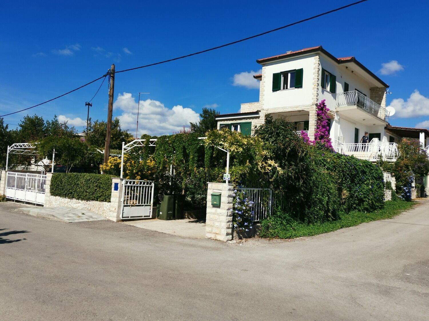Apartments Srdan Vinišće Esterno foto