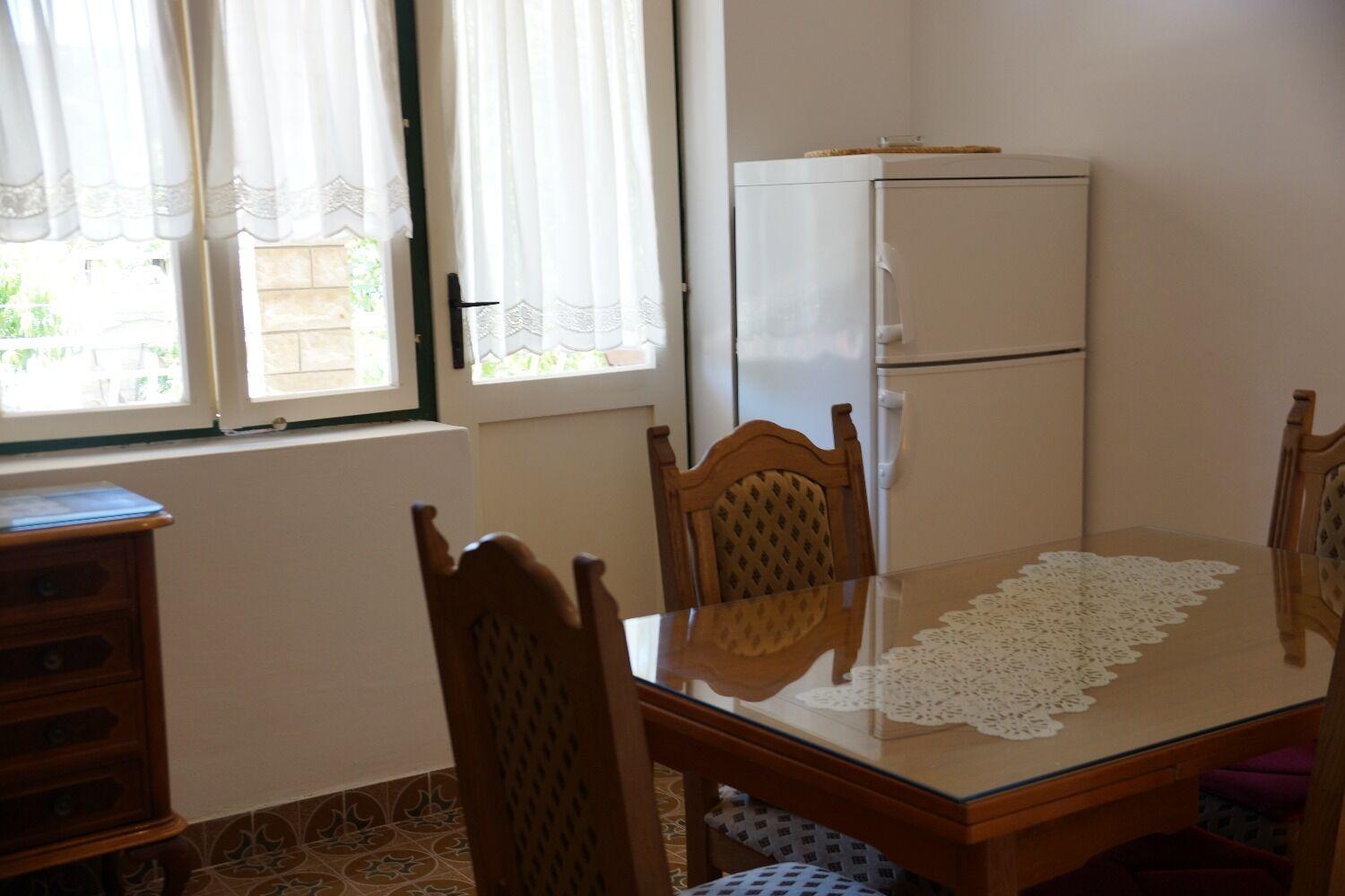 Apartments Srdan Vinišće Esterno foto